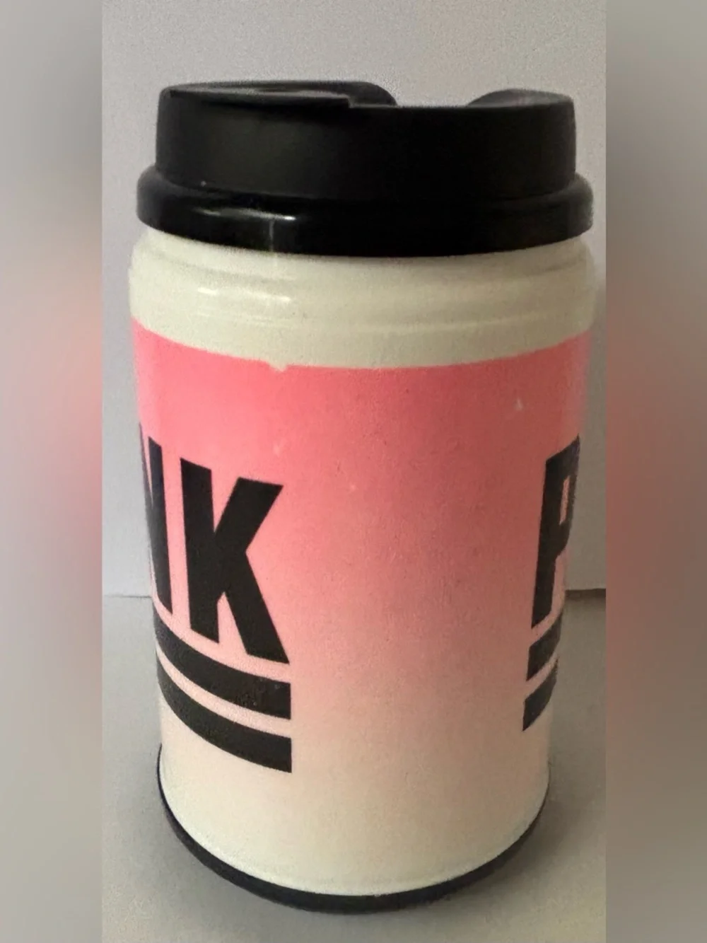 PINK Victoria’s Secret chug mug with  lid 24 oz plastic pink white black